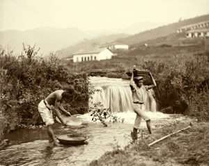 Dia dos Avós: Lavagem do ouro, Minas Gerais, 1880.