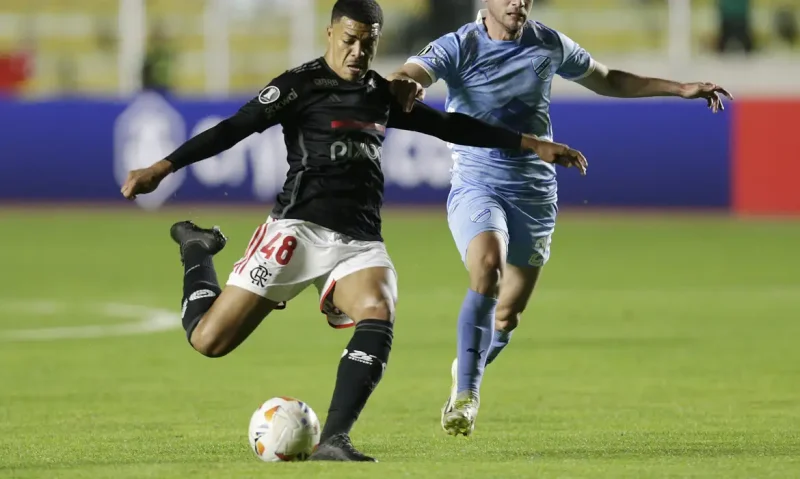 Flamengo tem futuro decisivo na Libertadores em confronto com Bolívar