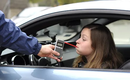 A cada 10 minutos um motorista desrespeita a Lei Seca no Brasil