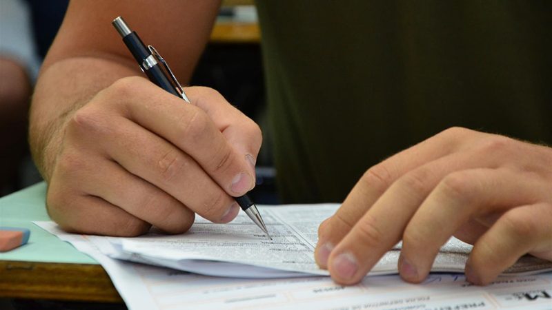 Inscrições abertas para vagas de docentes na Universidade; saiba como se inscrever