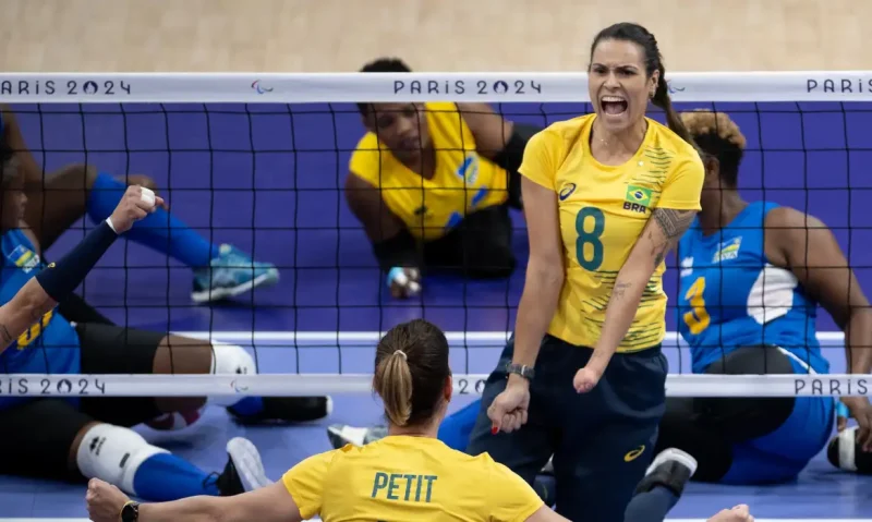 Brasil conquista vitória sobre Ruanda na estreia do vôlei sentado feminino em Paris 2024