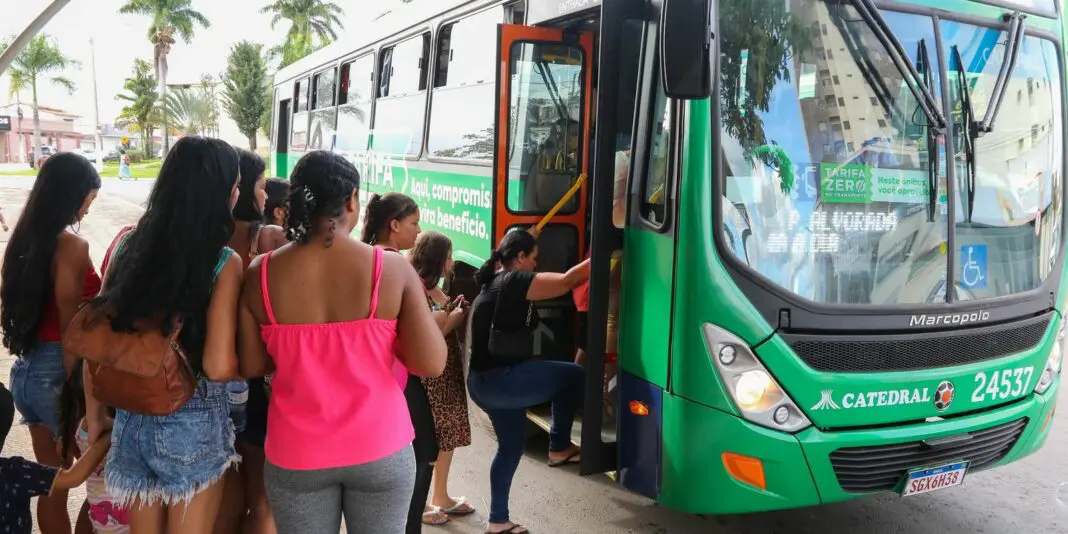 AGB1- Pelo menos 17 capitais oferecerão passe livre para inscritos no Enem