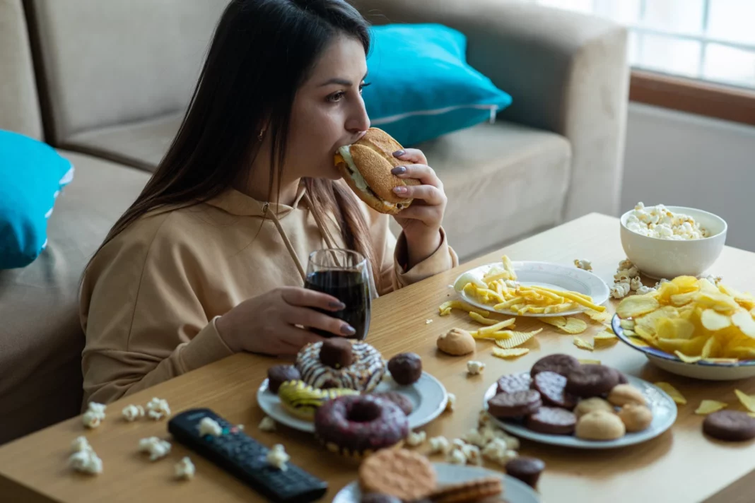 Nutricionista revela 3 escolhas que sabotam sua dieta sem que você perceba