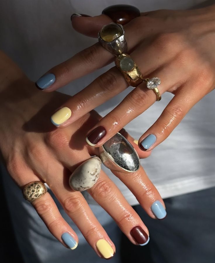 Inspiração de unhas curtas